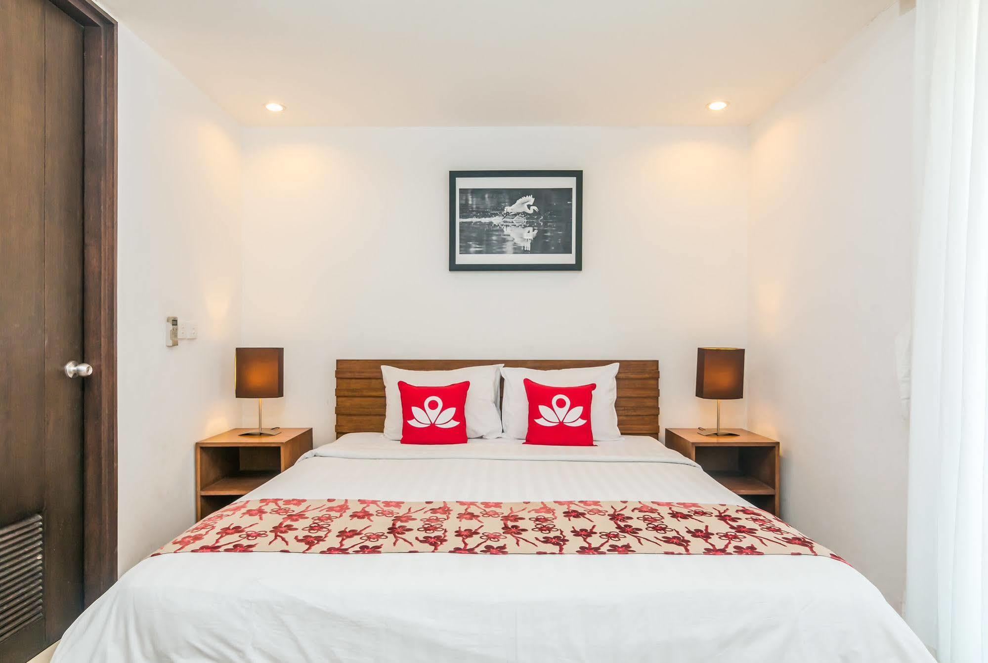 Zen Rooms Dewi Ratih Seminyak Kuta  Bagian luar foto